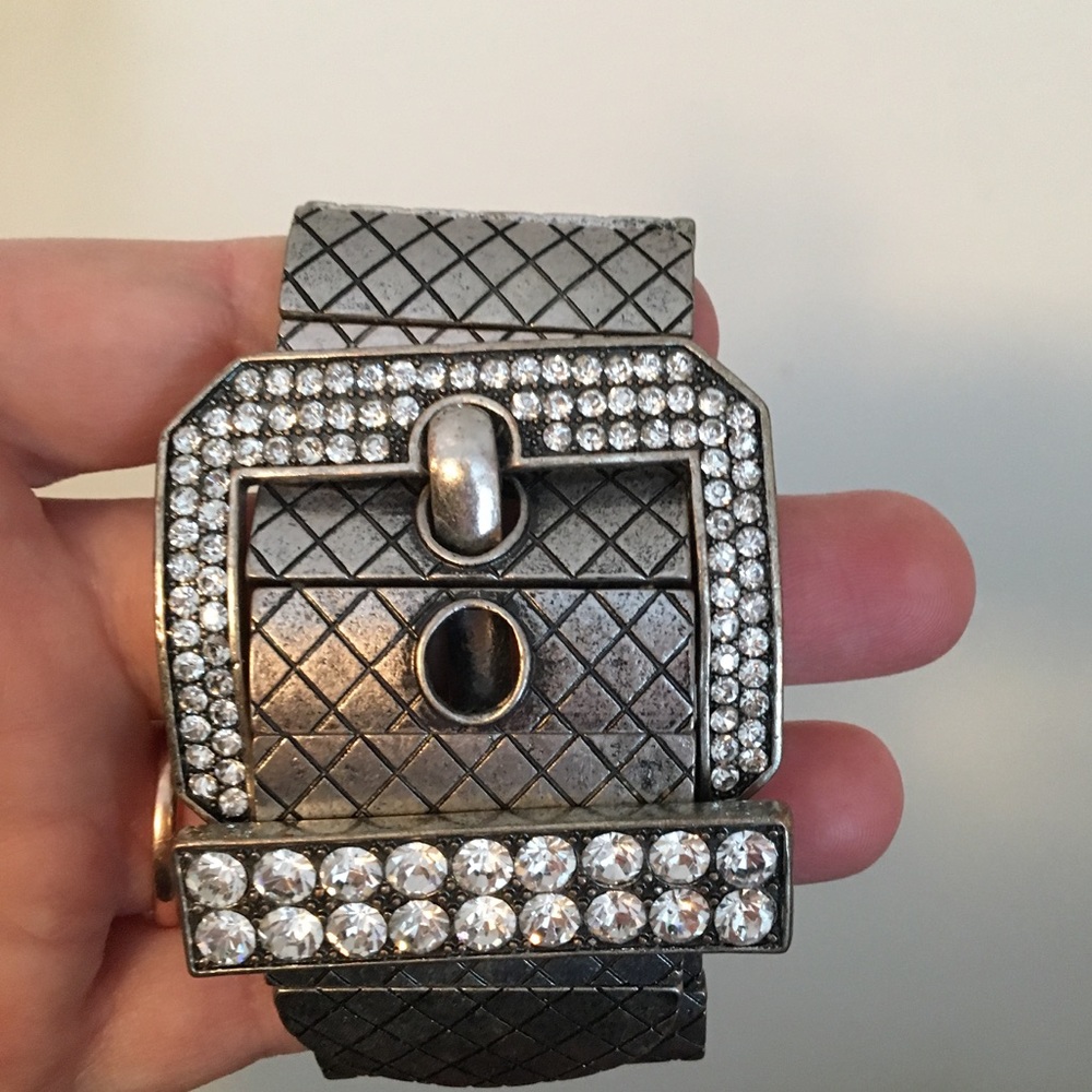 Awesome bracelet never worn